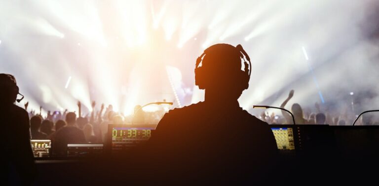 L'industrie de la musique pourrait être l'une des prochaines grandes perturbations de l'IA
