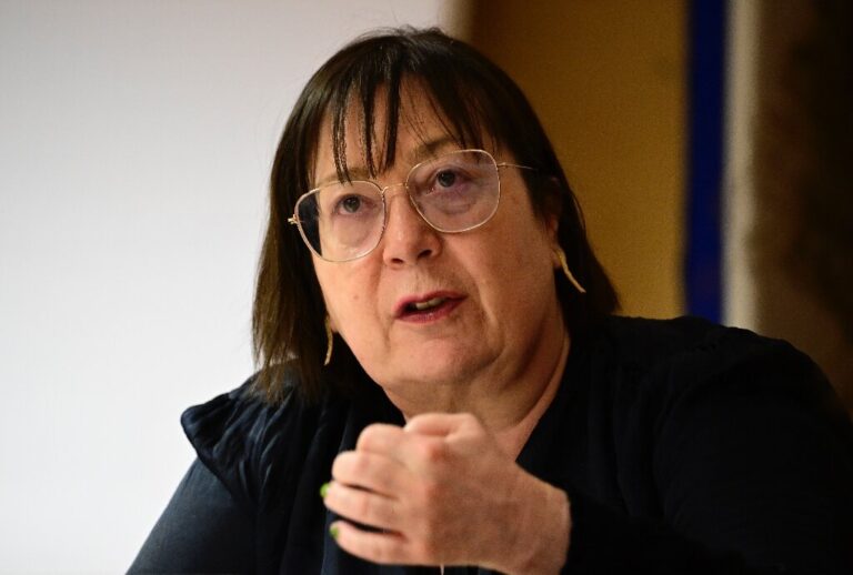 Les humains doivent garder le contrôle de l'IA, prévient le chef du syndicat européen
