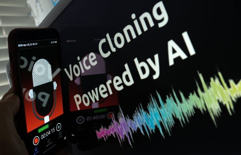  Pouvez-vous faire confiance à vos oreilles ?  Les escroqueries vocales de l'IA secouent les États-Unis
