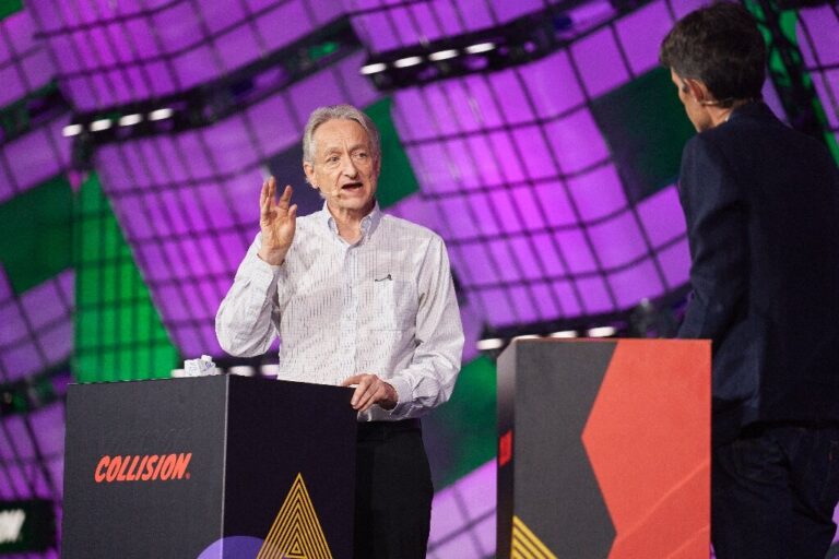 Le « parrain de l'IA » exhorte les gouvernements à arrêter la prise de contrôle des machines
