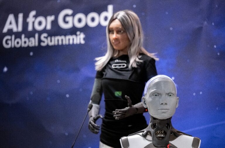 Les robots IA à l'ONU estiment qu'ils pourraient mieux diriger le monde
