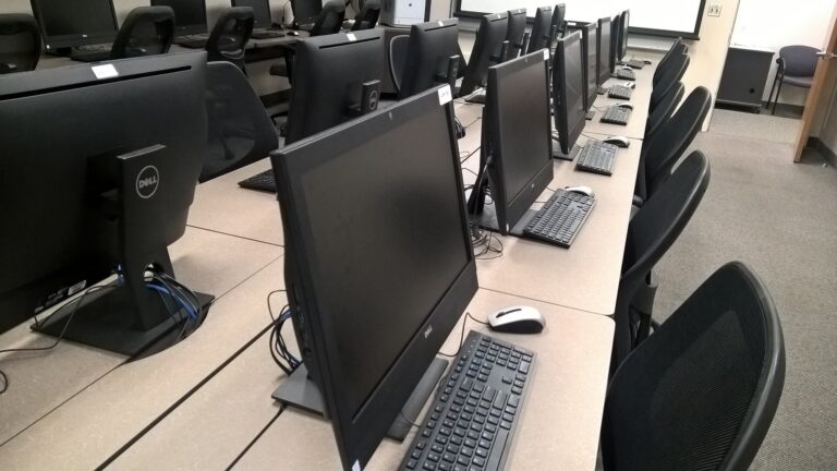 La ville virtuelle prépare les étudiants à l'avenir de la cybersécurité
