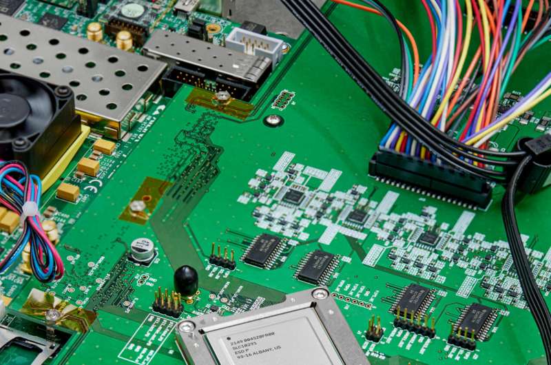 Les progrès de l'IA et les puces améliorent la reconnaissance vocale