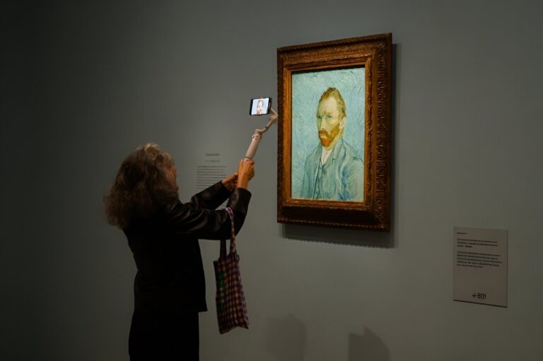 L'IA Vincent Van Gogh dit que vous vous trompez à propos de son oreille
