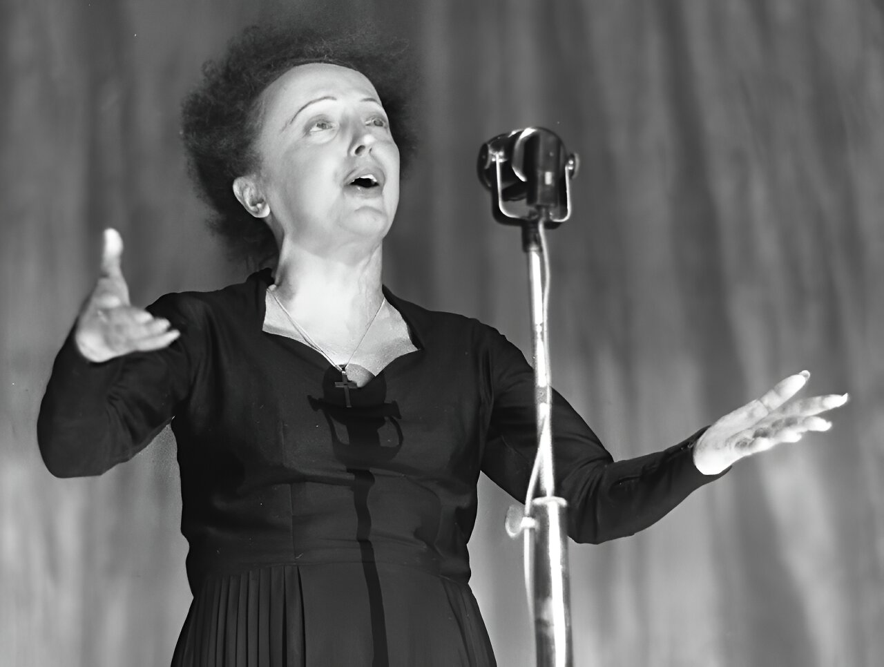 Après les Beatles, l'IA va redonner vie à la voix d'Edith Piaf pour un biopic