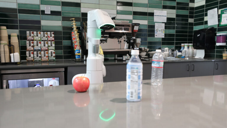  Comment rendre un robot plus intelligent ?  Programmez-le pour savoir ce qu'il ne sait pas
