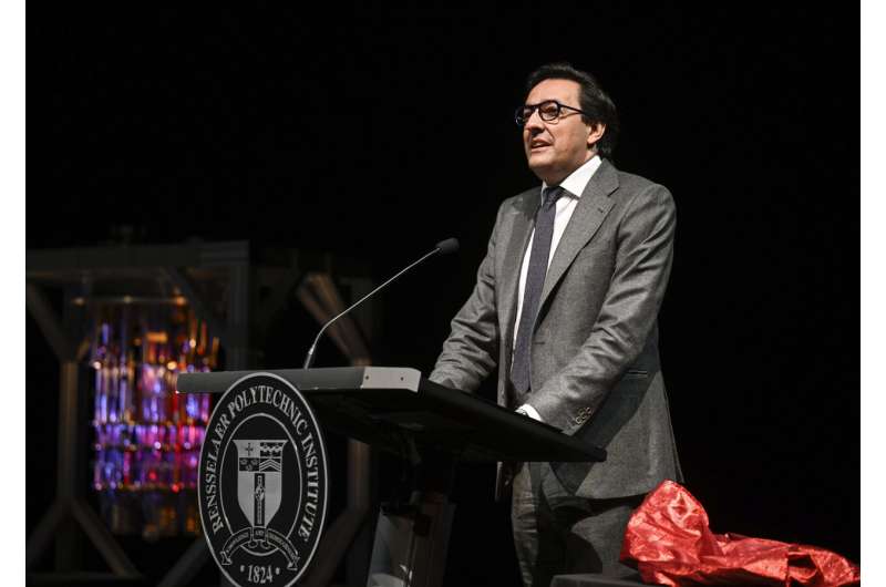 L’avenir de l’IA pourrait être « open source » ou fermé.  Les géants de la technologie sont divisés alors qu’ils font pression sur les régulateurs