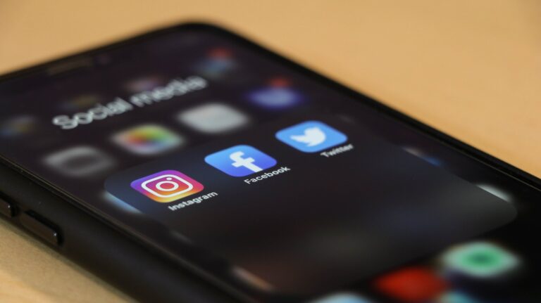 Un modèle prédictif détecte la propagande extrémiste potentielle sur les réseaux sociaux
