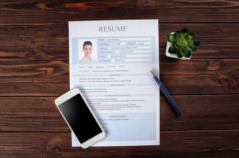 Optimiser votre CV à l'ère de l'IA stratégies clés pour un impact maximal