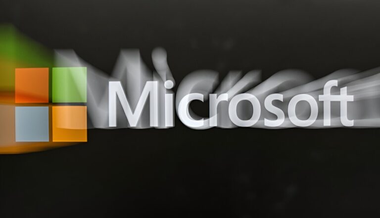 L'UE avertit Microsoft de fournir des données sur les risques liés à l'IA de Bing sous peine d'amendes

