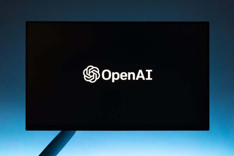 OpenAI affirme que des acteurs soutenus par l'État ont utilisé son IA à des fins de désinformation
