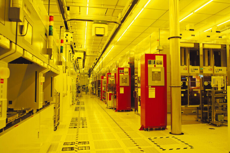  TSMC se prépare à balayer le monde dans une année 2024 vertigineuse.  Le marché des puces IA va croître de 250%
