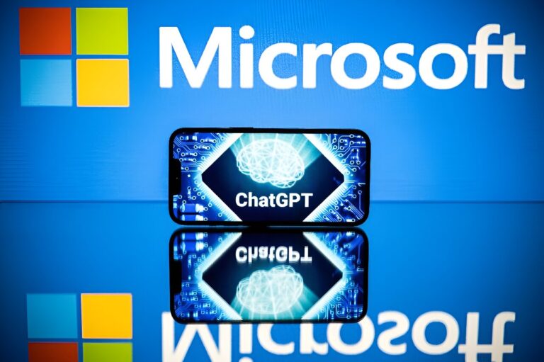 Microsoft abandonne son siège au conseil d'administration d'OpenAI en raison de l'augmentation de la surveillance
