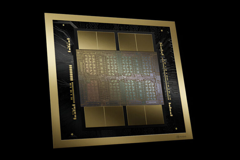 Nous savions que la puce B200 AI de NVIDIA serait une bête. Nous sommes loin de sa puissance
