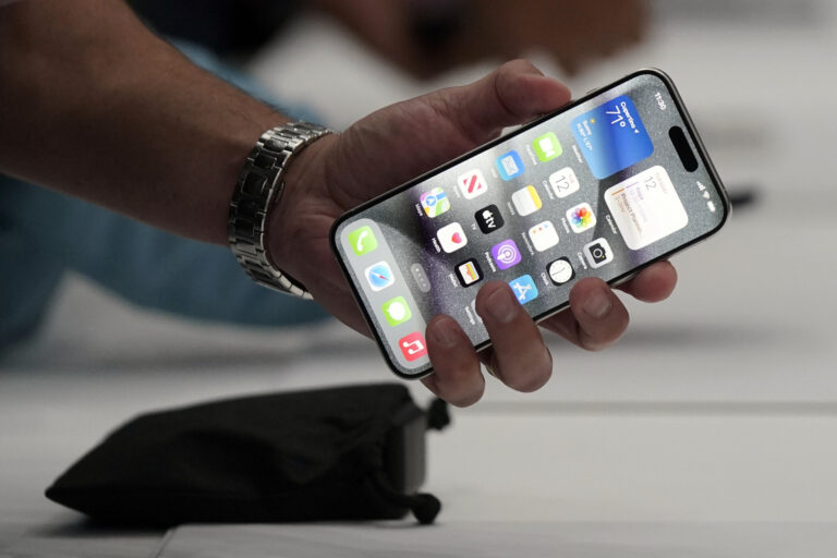 Le prochain iPhone d'Apple propulsera le pionnier de la technologie dans l'ère de l'IA
