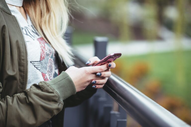 L’IA n’est probablement pas le principal argument de vente des smartphones comme le pensent Apple et d’autres géants de la technologie.

