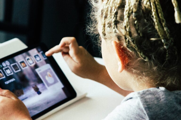 Comment l'IA peut vous aider à créer un jeu vidéo sans rien connaître en codage
