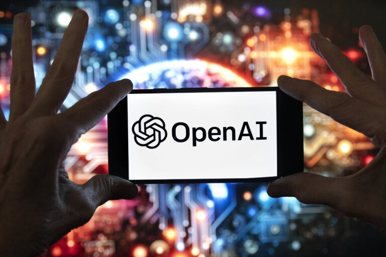 L'organisme italien de surveillance de la vie privée inflige une amende à OpenAI pour les violations de ChatGPT dans la collecte des données personnelles des utilisateurs
