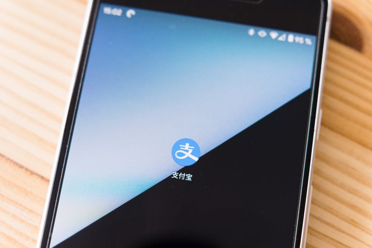 Alibaba lance un modèle AI avancé pour rivaliser avec GPT-4
