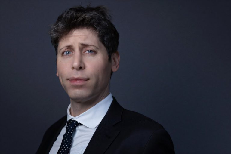 Altman dit à Openai «pas à vendre» après l'offre de 97 $ de Musk
