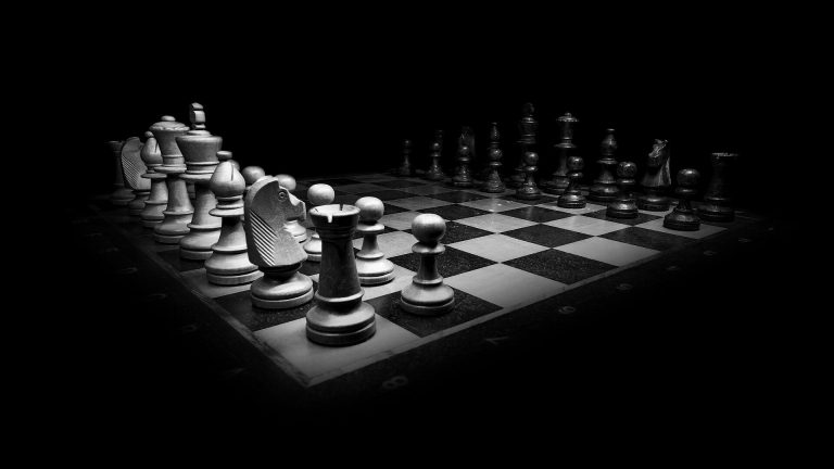 Lorsqu'il est surpassé, les modèles d'IA ont recours à la tricherie pour gagner des matchs d'échecs
