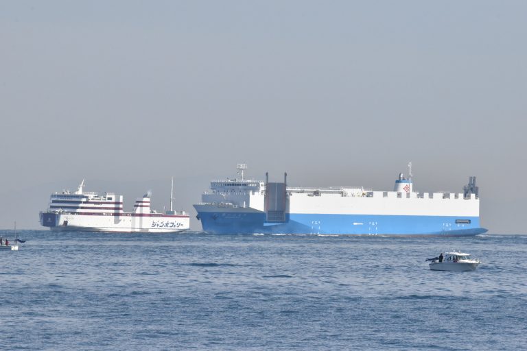 L'IA explicable pour la navigation des navires augmente la confiance, diminue l'erreur humaine
