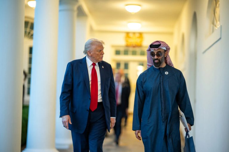 Il y a une grande menace pour les États-Unis si vous envoyez des milliers de puces avancées de l'IA au Moyen-Orient. Qui se termine en Chine
