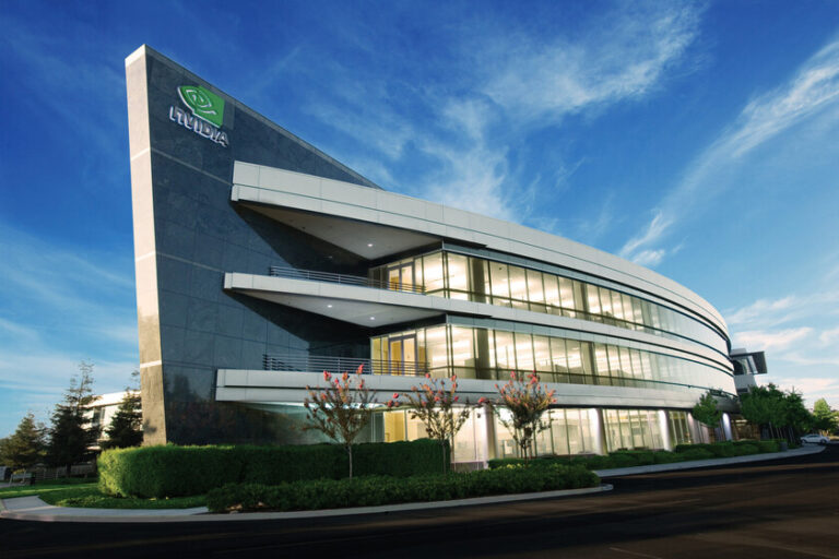 Nvidia doit faire face à la méfiance absolue envers plusieurs législateurs américains. Son plan en Chine est en danger
