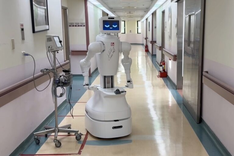 Kawasaki et Foxconn essaient déjà des robots infirmiers à Taiwan. Le vraiment ambitieux est ce qui vient après
