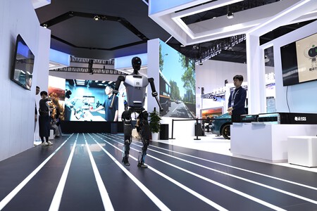 Robot Mall 3 Aiimage