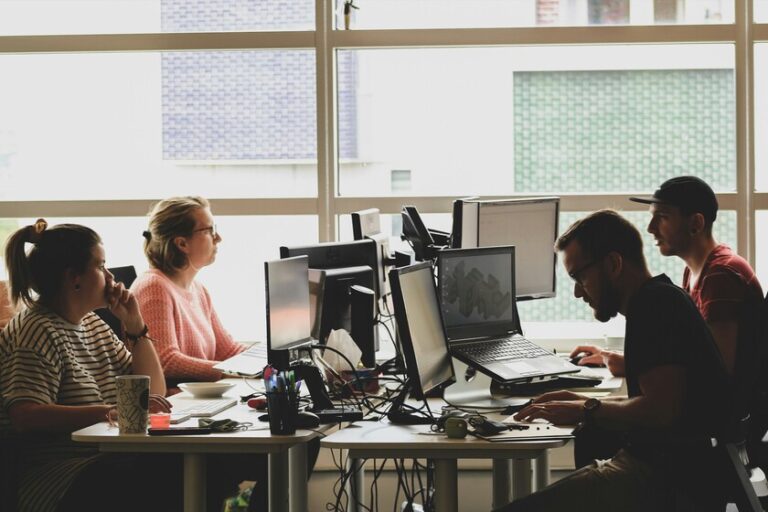 L'impact incertain de l'IA sur le marché du travail
