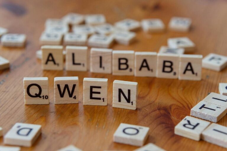 Alibaba a présenté son plus grand modèle d'IA, avec un milliard de paramètres. La question est de savoir si à ce stade cela signifie quelque chose
