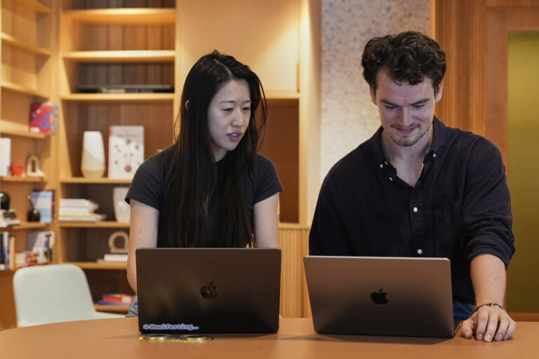 L'IA transforme comment les ingénieurs logiciels font leur travail. Ne l'appelez pas «codant d'ambiance»
