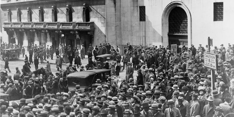 Le battage médiatique actuel sur l’IA fait écho à un boom et un effondrement technologique dévastateurs il y a 100 ans.
