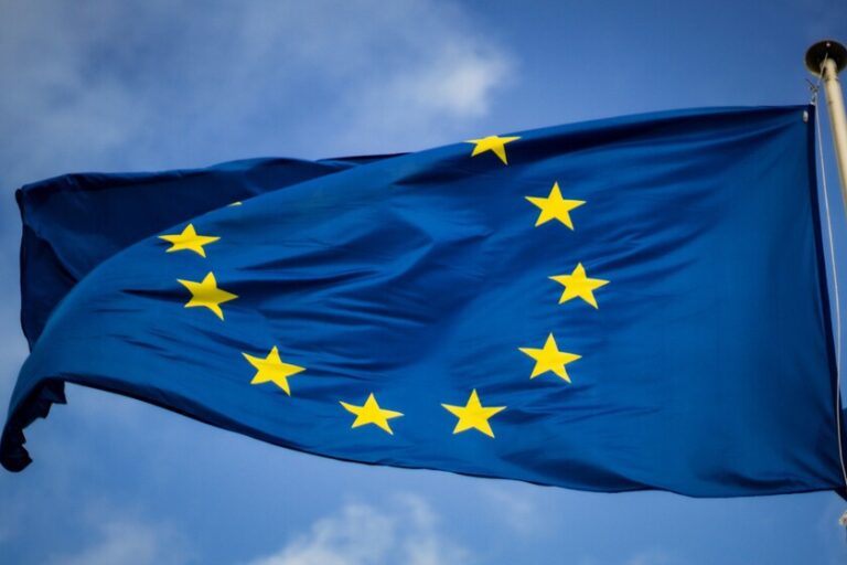 La seule chose que la loi européenne sur l’IA a réussi, c’est de nous laisser boiteux. La question est de savoir si revenir en arrière servira à quelque chose.

