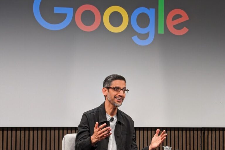 L’année 2025 semblait terrifiante à Google. Ça va finir par être l'un des meilleurs de son histoire
