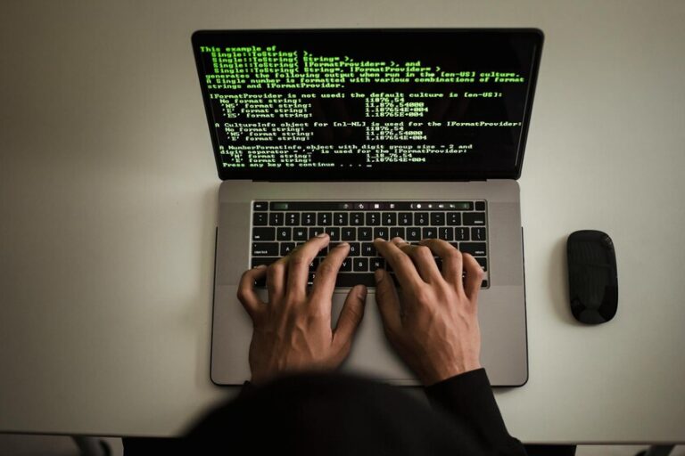 Dix hackers et une IA ont tenté de pirater un système. Il y avait un gagnant clair

