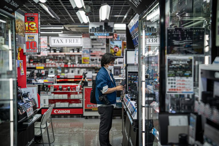 Il y a des magasins au Japon tellement désespérés d'obtenir des composants PC que tout en vaut la peine
