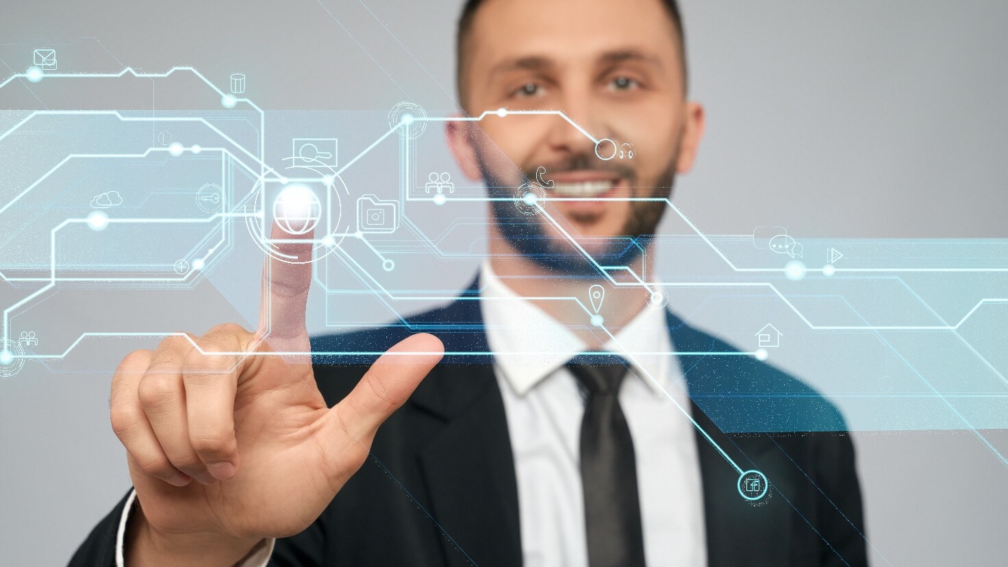 L'image contenant une personne, un homme, un visage humain et des vêtements. Le contenu généré par l'IA peut ne pas être correct.