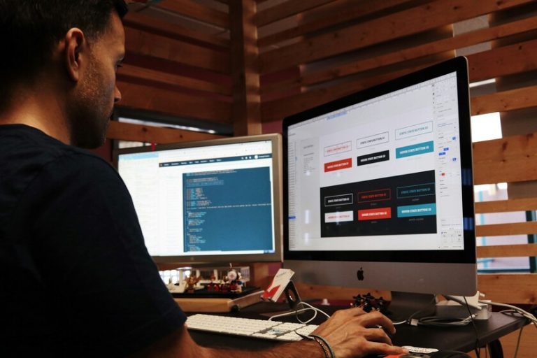 Si la question est de savoir combien de sites Web l’IA a générés, la réponse commence par expliquer le nouvel Internet.
