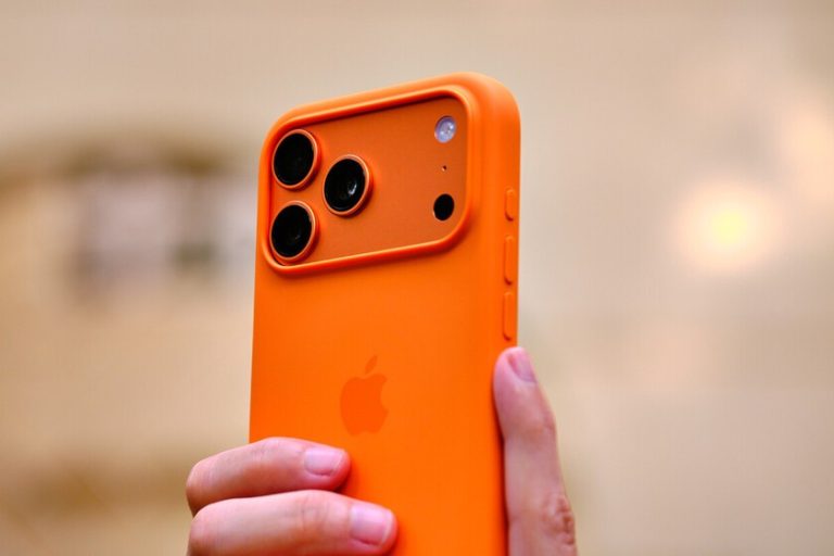 Le nouveau Siri arrivera bientôt en phase bêta. Ce n'est pas grave quand tu lis ceci
