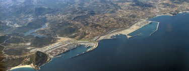 La Chine a trouvé un « tunnel » géant pour introduire ses voitures en Europe sans l’Europe. Et c'est face à l'Espagne