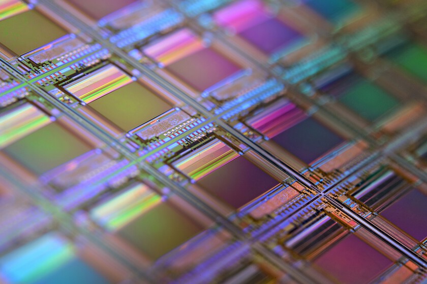 Nvidia ne veut pas que quiconque détruise son avenir : c'est pourquoi elle a dépensé 4 milliards de dollars en technologie photonique