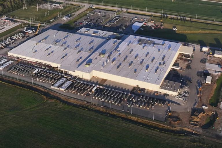 "Vous pouvez rembourser les investissements en moins d'un an" : SemiAnalysis estime que la folie des 10 GW de SpaceX peut être rentabilisée
