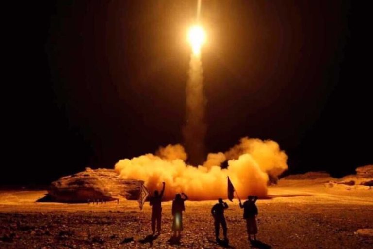 Missiles hypersoniques, essaims kamikaze et jusqu'à 12 cibles à Taiwan. En Russie, en Chine, en Iran et au Yémen, ils ont trouvé le même ingénieur militaire : Claude
