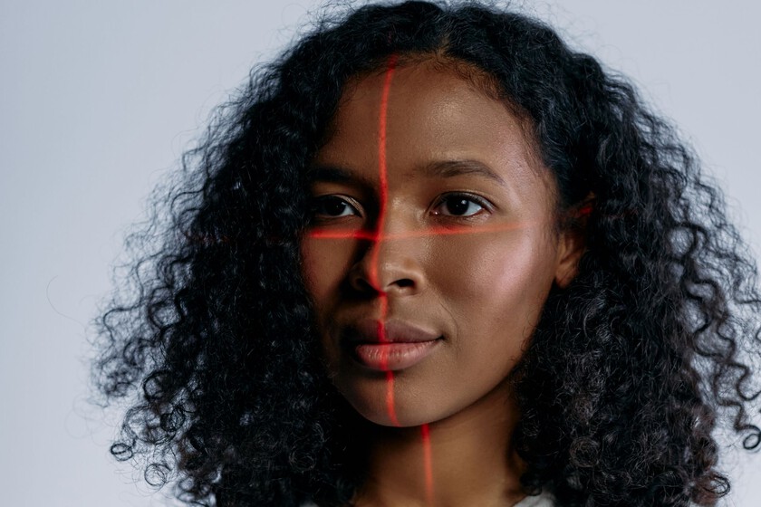 Une simple photo de visage peut donner des indices sur la survie d’un patient atteint d’un cancer. Cette IA cherche à les retrouver