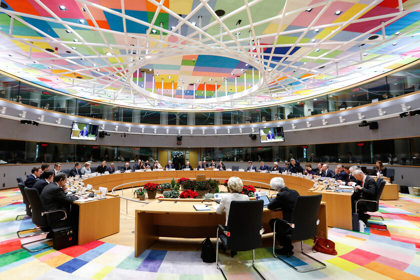 Bruxelles apporte une "nuance" au RGPD et ouvre la porte à l'entraînement de l'IA avec des données obtenues sans consentement