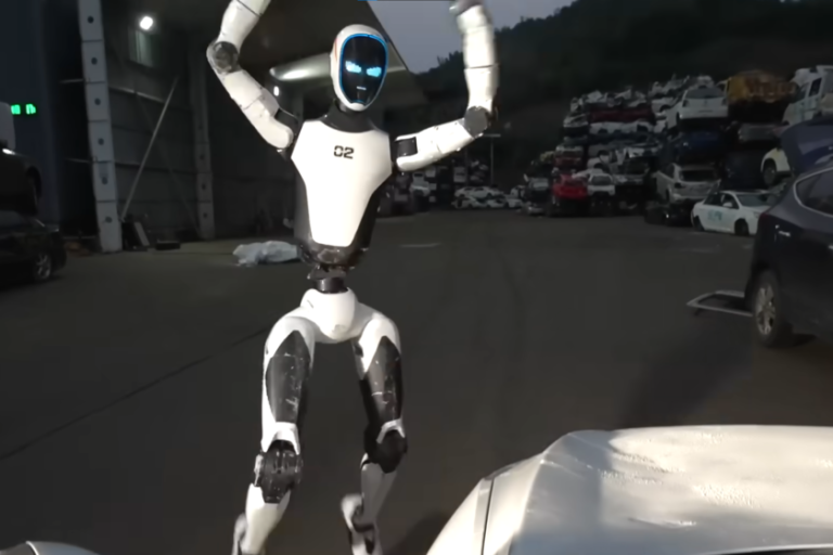 La course aux humanoïdes entre la Chine et les États-Unis entre dans une nouvelle phase : Unitree veut que ses robots apprennent à s'améliorer
