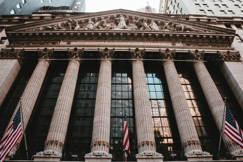 Les banques ont découvert que l'IA n'élimine pas le besoin d'employés, elle a donc créé une nouvelle profession à Wall Street